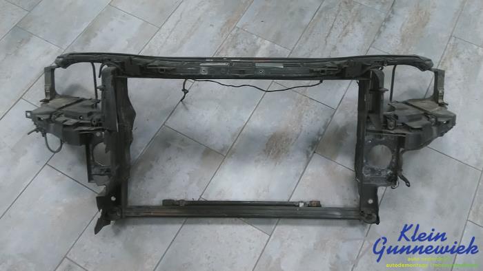 Begagnade Front Audi A8 Pris € 46,00 Marginaltabell erbjuds av Klein Gunnewiek Autodemontage & Motorentechniek