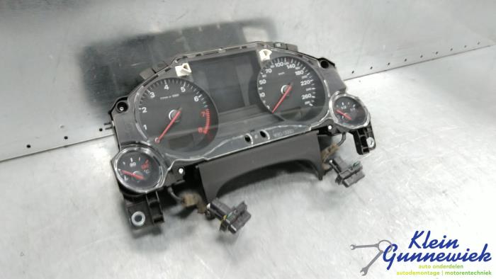 Begagnade Instrumentpanel Audi A8 Pris € 125,00 Marginaltabell erbjuds av Klein Gunnewiek Autodemontage & Motorentechniek