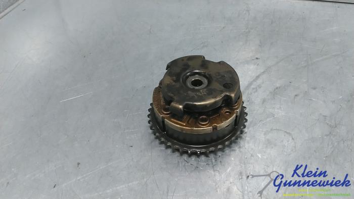 Begagnade Kamaxeldrev BMW 1-Serie Pris € 50,00 Marginaltabell erbjuds av Klein Gunnewiek Autodemontage & Motorentechniek