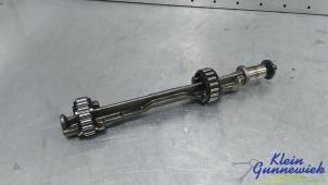Used Balance shaft Mercedes E-Klasse Price € 75,00 Margin scheme offered by Klein Gunnewiek Autodemontage & Motorentechniek