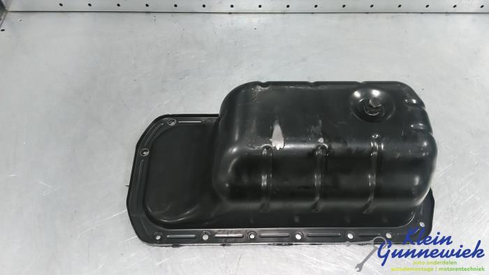 Usagé Couvercle carter Ford Fiesta Prix € 18,00 Règlement à la marge proposé par Klein Gunnewiek Autodemontage & Motorentechniek