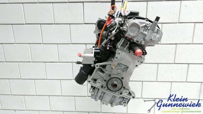 Engine Volkswagen Passat - 06F100032MX BLX