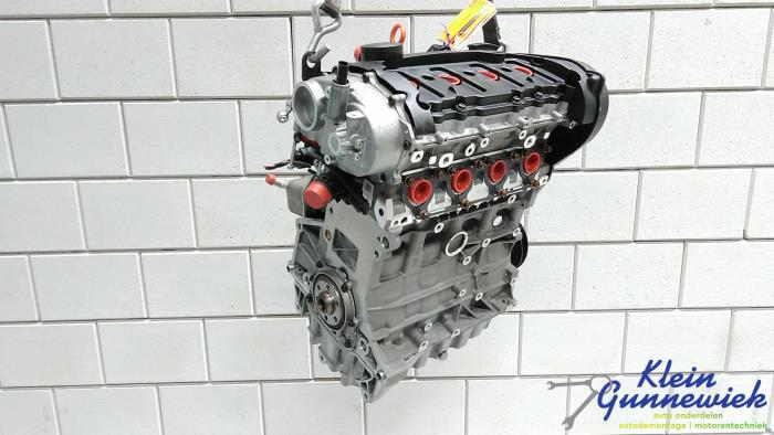 Engine Volkswagen Passat - 06F100032MX BLX