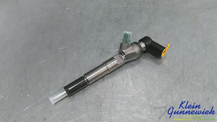 Nuevos Inyector (diésel) Renault Megane Precio € 332,75 IVA incluido ofrecido por Klein Gunnewiek Autodemontage & Motorentechniek