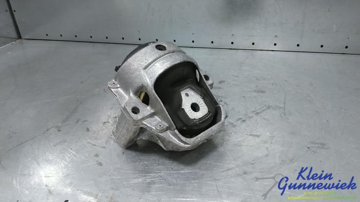 Used Engine mount Audi Q5 Price € 58,00 Margin scheme offered by Klein Gunnewiek Autodemontage & Motorentechniek