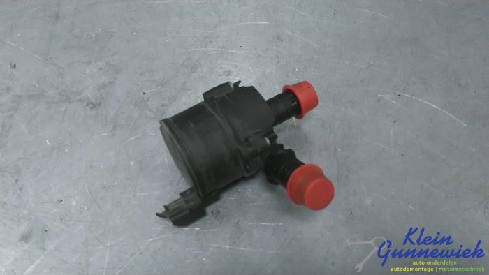 Begagnade Vattenpump Ford Transit Custom Pris € 28,00 Marginaltabell erbjuds av Klein Gunnewiek Autodemontage & Motorentechniek
