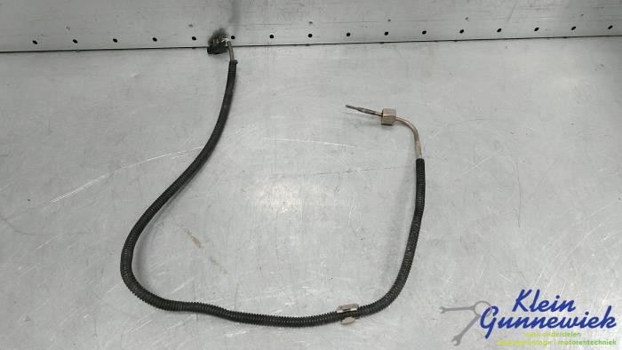 Usagé Sensor température d’échappement Mercedes E-Klasse Prix € 45,00 Règlement à la marge proposé par Klein Gunnewiek Autodemontage & Motorentechniek