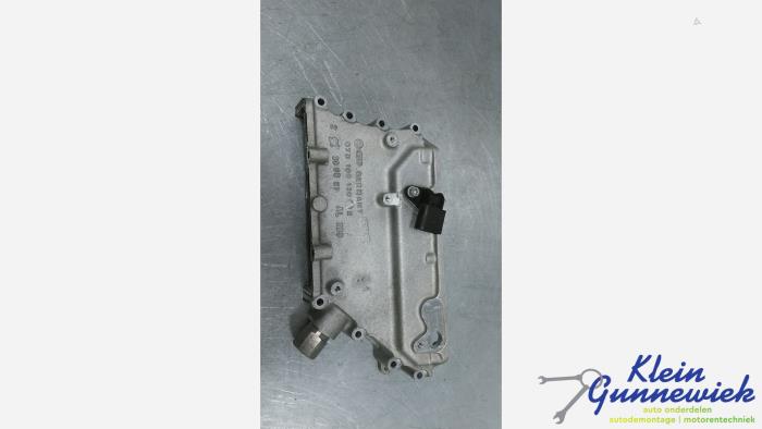 Usagé Couvercle de distribution Volkswagen Phaeton Prix € 25,00 Règlement à la marge proposé par Klein Gunnewiek Autodemontage & Motorentechniek