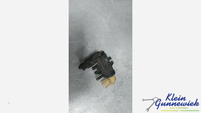 Używane Rózne Ford C-Max Cena € 20,00 Procedura marży oferowane przez Klein Gunnewiek Autodemontage & Motorentechniek