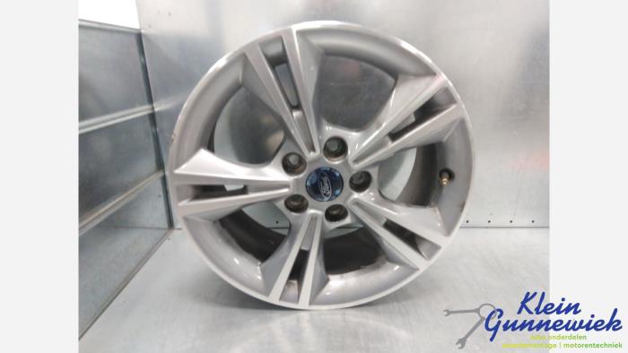 Używane Obrecz Ford Focus Cena € 55,00 Procedura marży oferowane przez Klein Gunnewiek Autodemontage & Motorentechniek