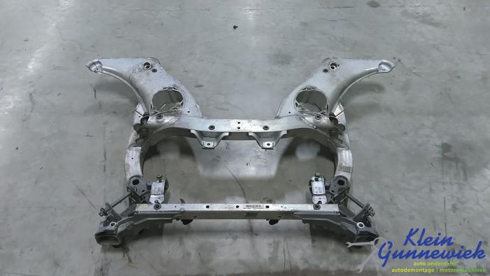 Begagnade Underram BMW 5-Serie Pris € 423,00 Marginaltabell erbjuds av Klein Gunnewiek Autodemontage & Motorentechniek