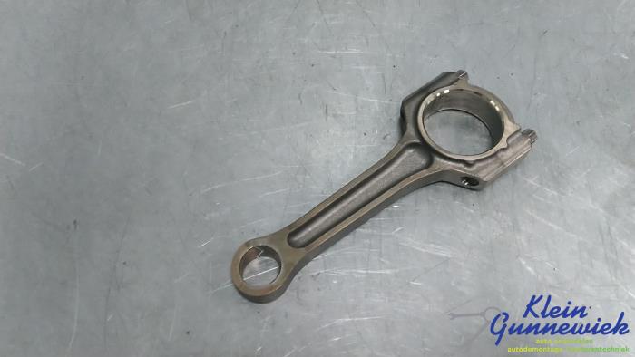 Usagé Bielle Ford Focus Prix € 80,00 Règlement à la marge proposé par Klein Gunnewiek Autodemontage & Motorentechniek