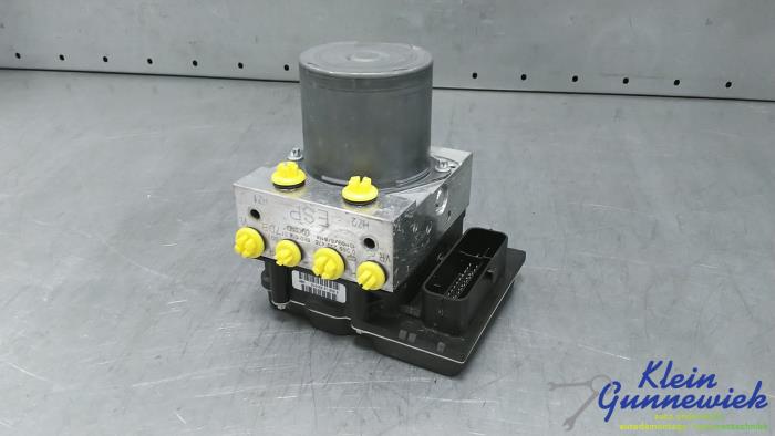 Gebrauchte ABS Pumpe Audi Q5 Preis € 90,00 Margenregelung angeboten von Klein Gunnewiek Autodemontage & Motorentechniek