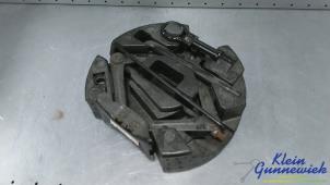 Usados Juego de herramientas Ford Focus Precio € 45,00 Norma de margen ofrecido por Klein Gunnewiek Autodemontage & Motorentechniek