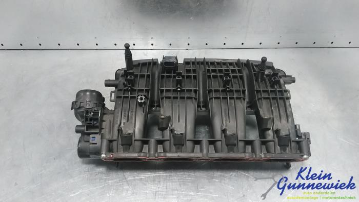 Używane Kolektor dolotowy Volkswagen Polo Cena € 140,00 Procedura marży oferowane przez Klein Gunnewiek Autodemontage & Motorentechniek