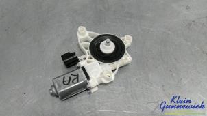 Begagnade Motor, dörrfönster Ford Focus Pris € 65,00 Marginaltabell erbjuds av Klein Gunnewiek Autodemontage & Motorentechniek