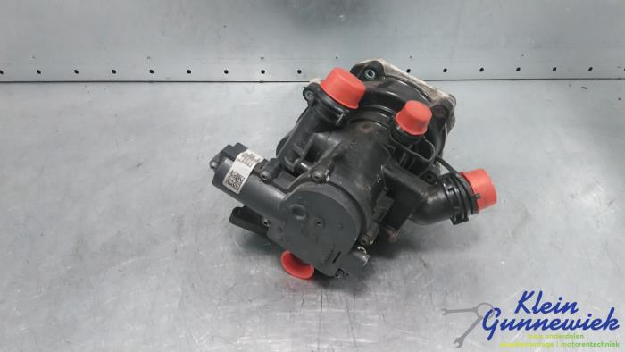 Begagnade Vattenpump Volkswagen Passat Pris € 229,00 Marginaltabell erbjuds av Klein Gunnewiek Autodemontage & Motorentechniek