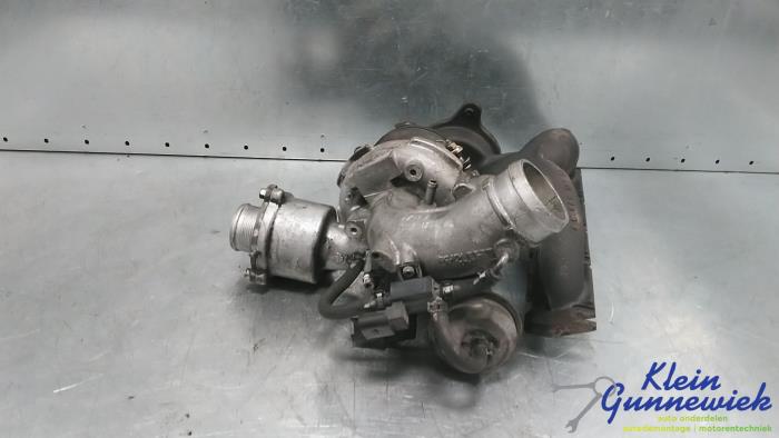 Turbo van een Audi A5 2010