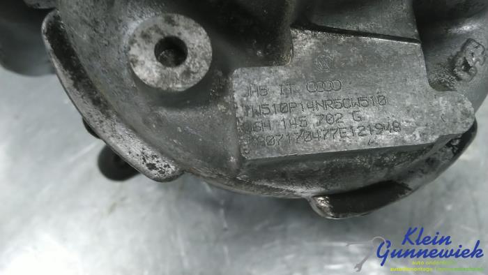 Turbo van een Audi A5 2010