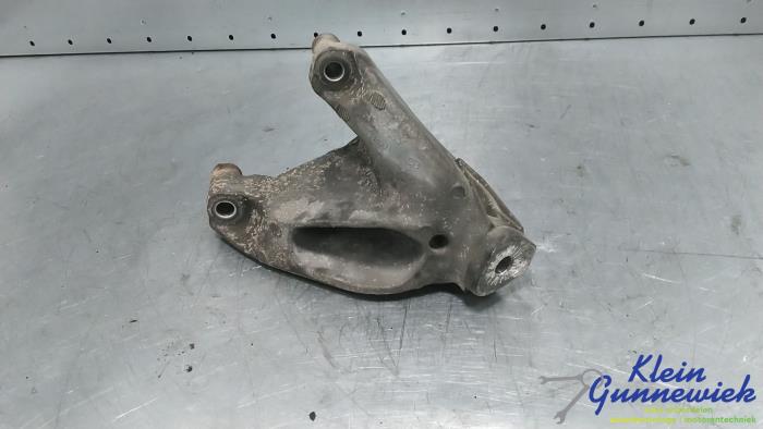 Used Engine mount Audi A5 Price € 15,00 Margin scheme offered by Klein Gunnewiek Autodemontage & Motorentechniek