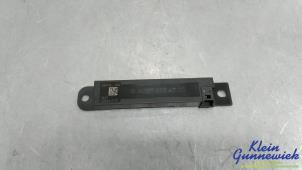 Usados Antena Mercedes A-Klasse Precio € 15,00 Norma de margen ofrecido por Klein Gunnewiek Autodemontage & Motorentechniek