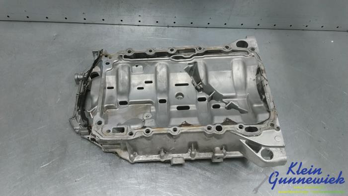 Usagé Couvercle carter Audi A5 Prix € 100,00 Règlement à la marge proposé par Klein Gunnewiek Autodemontage & Motorentechniek