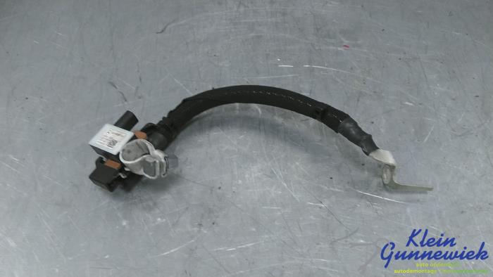 Begagnade Batterisensor Mercedes CLA Pris € 35,00 Marginaltabell erbjuds av Klein Gunnewiek Autodemontage & Motorentechniek
