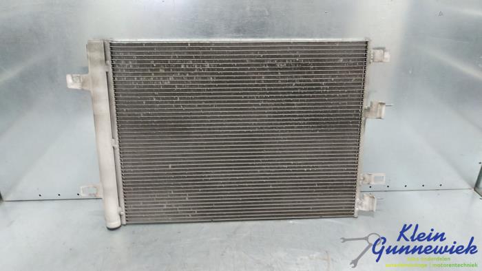 Usagé Condenseur de climatisation Mercedes CLA Prix € 185,00 Règlement à la marge proposé par Klein Gunnewiek Autodemontage & Motorentechniek