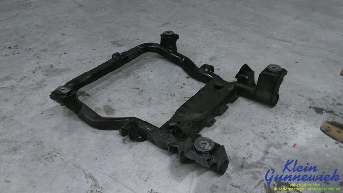 Subframe Volkswagen Bestel - 7E0499029C