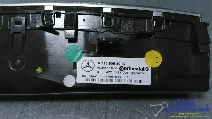Heater control panel Mercedes E-Klasse - A2139055007 CONTINENTAL
