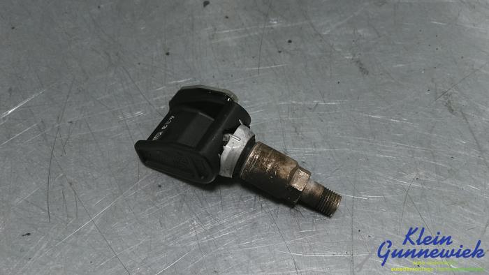 Begagnade Däcktryckssensor Mercedes E-Klasse Pris € 35,00 Marginaltabell erbjuds av Klein Gunnewiek Autodemontage & Motorentechniek