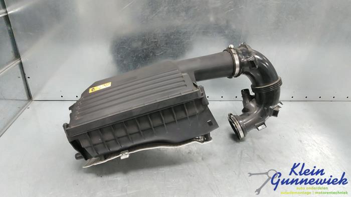 Begagnade Luftfilterhus Mercedes E-Klasse Pris € 38,00 Marginaltabell erbjuds av Klein Gunnewiek Autodemontage & Motorentechniek