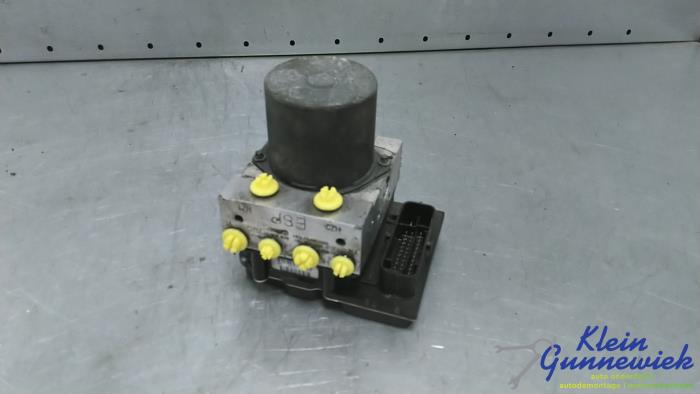 Usagé Bloc ABS Audi A4 Prix € 59,00 Règlement à la marge proposé par Klein Gunnewiek Autodemontage & Motorentechniek