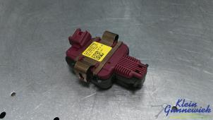 Usagé Capteur de pluie Mercedes GLC-Klasse Prix € 30,00 Règlement à la marge proposé par Klein Gunnewiek Autodemontage & Motorentechniek