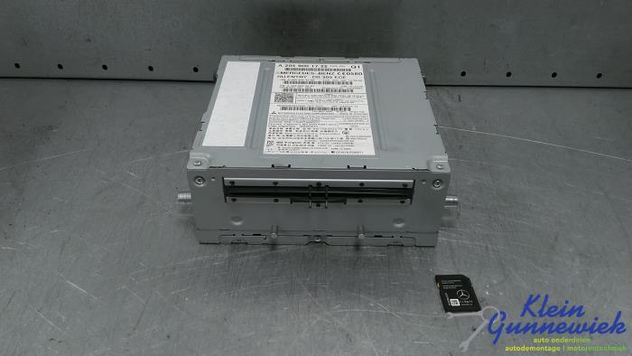 Używane System nawigacji Mercedes GLC-Klasse Cena € 282,00 Procedura marży oferowane przez Klein Gunnewiek Autodemontage & Motorentechniek