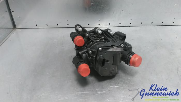 Begagnade Termostathus BMW 5-Serie Pris € 122,00 Marginaltabell erbjuds av Klein Gunnewiek Autodemontage & Motorentechniek