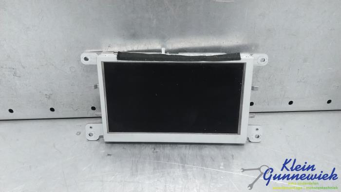 Begagnade Innerdisplay Audi A5 Pris € 162,00 Marginaltabell erbjuds av Klein Gunnewiek Autodemontage & Motorentechniek
