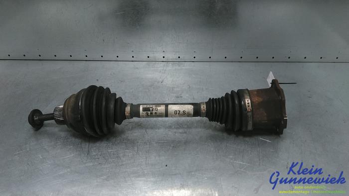Gebrauchte Antriebswelle rechts vorne Audi A4 Preis € 75,00 Margenregelung angeboten von Klein Gunnewiek Autodemontage & Motorentechniek