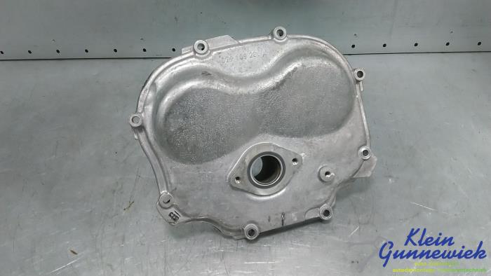 Usagé Couvercle de distribution Audi RS7 Prix € 38,00 Règlement à la marge proposé par Klein Gunnewiek Autodemontage & Motorentechniek