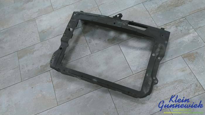 Begagnade Front Volkswagen Fox Pris € 34,00 Marginaltabell erbjuds av Klein Gunnewiek Autodemontage & Motorentechniek