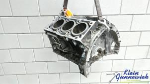 Begagnade Motor Mercedes GLE Pris € 950,00 Marginaltabell erbjuds av Klein Gunnewiek Autodemontage & Motorentechniek