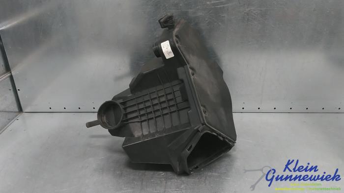 Begagnade Luftfilterhus Audi S5 Pris € 65,00 Marginaltabell erbjuds av Klein Gunnewiek Autodemontage & Motorentechniek
