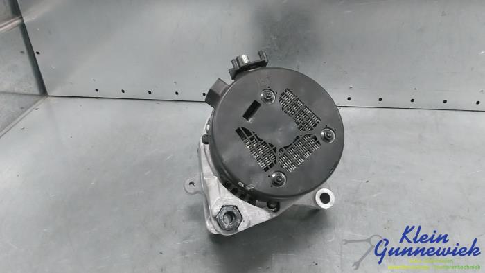 Begagnade Dynamo BMW 2-Serie Pris € 125,00 Marginaltabell erbjuds av Klein Gunnewiek Autodemontage & Motorentechniek