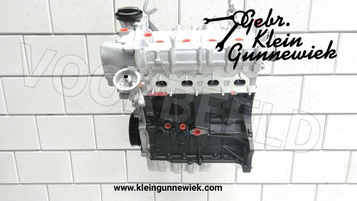 Engine Volkswagen Golf - 03C100042 CTH