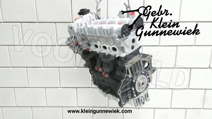 Engine Volkswagen Golf - 03C100042 CTH