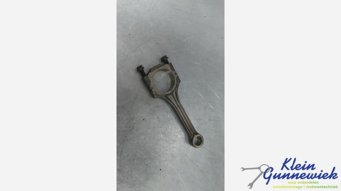 Revisado Biela Volkswagen Touran Precio € 72,60 IVA incluido ofrecido por Klein Gunnewiek Autodemontage & Motorentechniek