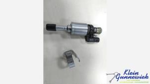 Używane Wtryskiwacz (wtrysk benzyny) Ford Focus Cena € 40,00 Procedura marży oferowane przez Klein Gunnewiek Autodemontage & Motorentechniek