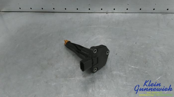 Gebrauchte Ölstandsensor Mercedes AMG GT Preis € 20,00 Margenregelung angeboten von Klein Gunnewiek Autodemontage & Motorentechniek
