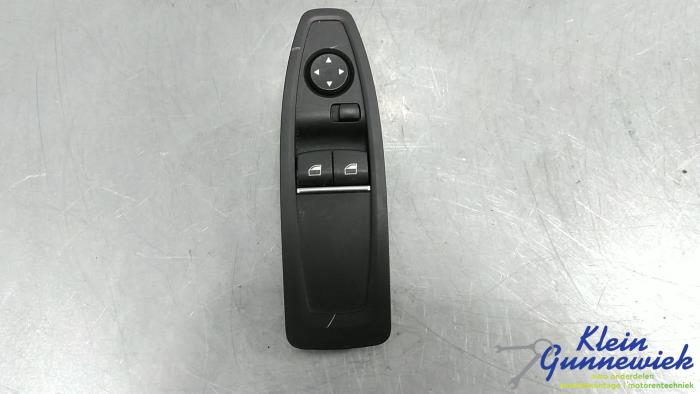 Usados Interruptor combinado de ventanillas BMW 2-Serie Precio € 70,00 Norma de margen ofrecido por Klein Gunnewiek Autodemontage & Motorentechniek