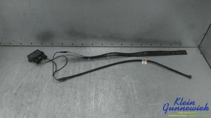 Usagé Ordinateur divers BMW 3-Série Prix € 109,00 Règlement à la marge proposé par Klein Gunnewiek Autodemontage & Motorentechniek